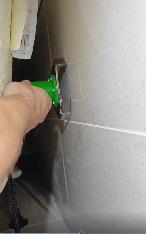 Знайдено прихований витік води. м.Стрий, вул.Львівська